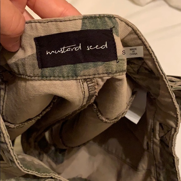 Bought at a boutique - Picture 3 of 3